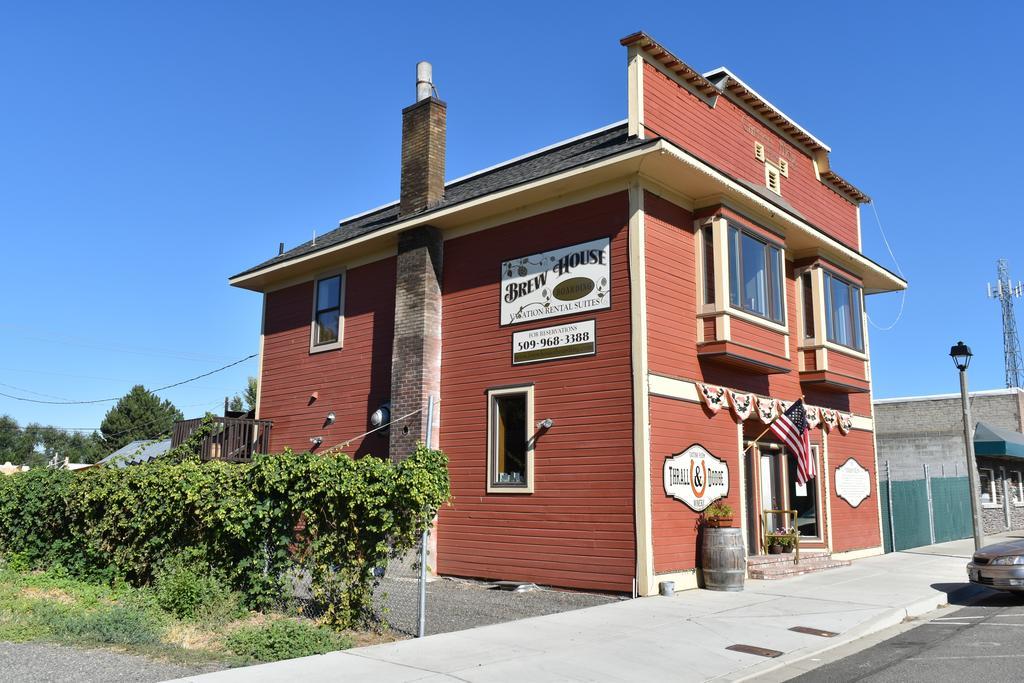 Brew House Boarding Apartment Kittitas Exterior photo