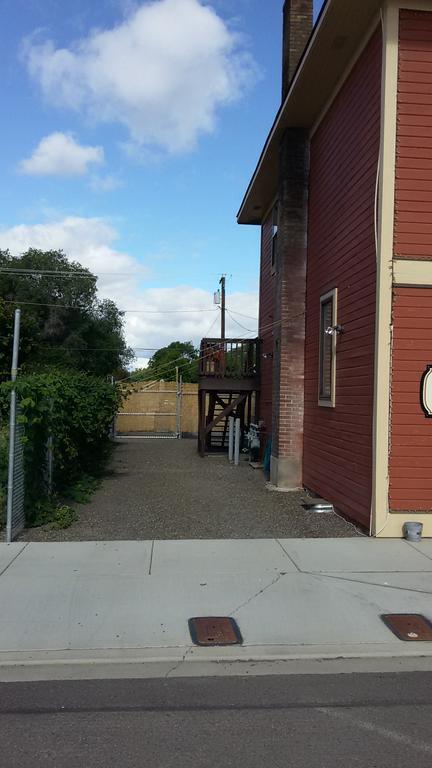 Brew House Boarding Apartment Kittitas Exterior photo